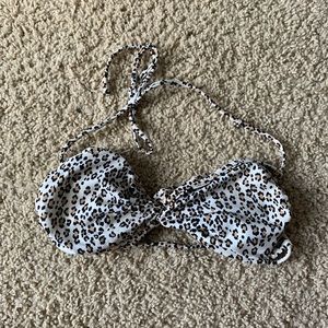 Last Chance!! Victoria’s Secret Leopard Bikini Top